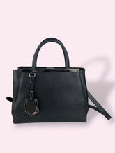 Carica l'immagine nel visualizzatore di Gallery, FENDI 2JOURS

