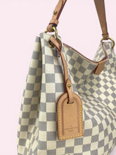 Carica l'immagine nel visualizzatore di Gallery, LOUIS VUITTON GRACEFUL
