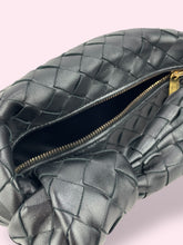 Carica l&#39;immagine nel visualizzatore di Gallery, BOTTEGA VENETA JODIE &quot;MINI&quot;
