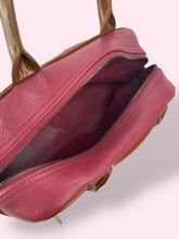 Carica l&#39;immagine nel visualizzatore di Gallery, CHANEL MINI BOSTON BAG
