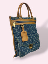 Carica l'immagine nel visualizzatore di Gallery, LOUIS VUITTON SAC PLAT DENIM
