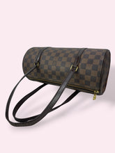 Carica l'immagine nel visualizzatore di Gallery, LOUIS VUITTON PAPILLON
