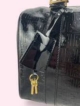 Carica l&#39;immagine nel visualizzatore di Gallery, FENDI BAULETTO
