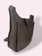 Carica l'immagine nel visualizzatore di Gallery, HERMES EVELYN 29

