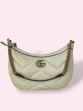 Carica l'immagine nel visualizzatore di Gallery, GUCCI MEZZALUNA MARMONT
