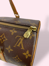 Carica l&#39;immagine nel visualizzatore di Gallery, LOUIS VUITTON PAPILLON
