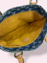 Carica l'immagine nel visualizzatore di Gallery, LOUIS VUITTON SAC PLAT DENIM
