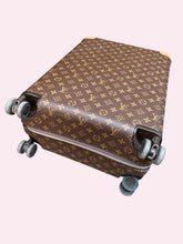Carica l'immagine nel visualizzatore di Gallery, LOUIS VUITTON TROLLEY

