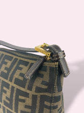 Carica l'immagine nel visualizzatore di Gallery, MINI FENDI BORSA A MANO
