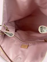 Carica l'immagine nel visualizzatore di Gallery, LOUIS VUITTON GRACEFUL
