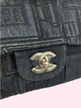 Carica l&#39;immagine nel visualizzatore di Gallery, CHANEL DENIM TIMELESS
