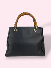 Carica l&#39;immagine nel visualizzatore di Gallery, GUCCI TOTE IN BAMBOO
