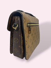 Carica l'immagine nel visualizzatore di Gallery, LOUIS VUITTON MÉTIS
