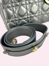 Carica l&#39;immagine nel visualizzatore di Gallery, LADY DIOR ABC
