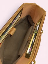 Carica l'immagine nel visualizzatore di Gallery, LOUIS VUITTON JUDY
