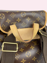 Carica l&#39;immagine nel visualizzatore di Gallery, LOUIS VUITTON ZAINO
