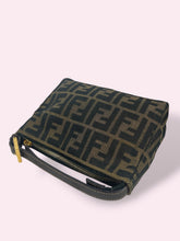 Carica l'immagine nel visualizzatore di Gallery, MINI FENDI BORSA A MANO
