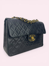 Carica l'immagine nel visualizzatore di Gallery, CHANEL MAXI LOGO
