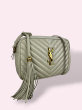 Carica l'immagine nel visualizzatore di Gallery, YSL CAMERA BAG
