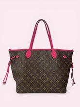 Carica l'immagine nel visualizzatore di Gallery, LV NEVERFULL MM INSIDE OUT

