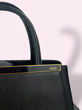 Carica l'immagine nel visualizzatore di Gallery, FENDI 2JOURS
