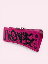 Carica l'immagine nel visualizzatore di Gallery, BALENCIAGA HOURGLASS GRAFFITI xs
