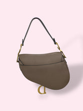Carica l'immagine nel visualizzatore di Gallery, DIOR SADDLE
