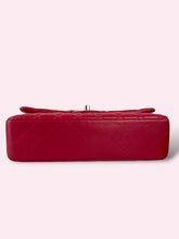 Carica l&#39;immagine nel visualizzatore di Gallery, CHANEL CLASSIC FLAP ROSSO FRAGOLA
