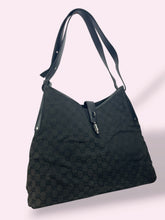 Carica l'immagine nel visualizzatore di Gallery, GUCCI HOBO MAXI
