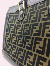 Carica l'immagine nel visualizzatore di Gallery, FENDI TOTE
