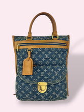 Carica l'immagine nel visualizzatore di Gallery, LOUIS VUITTON SAC PLAT DENIM
