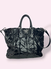 Carica l'immagine nel visualizzatore di Gallery, PRADA SHOPPER IN VERNICE
