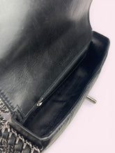 Carica l'immagine nel visualizzatore di Gallery, CHANEL FLAP BAG CHAIN
