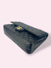 Carica l'immagine nel visualizzatore di Gallery, CHANEL CLASSIC FLAP 25 nera
