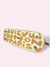 Carica l'immagine nel visualizzatore di Gallery, LOUIS VUITTON ALMA graffiti
