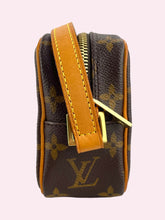 Carica l&#39;immagine nel visualizzatore di Gallery, LOUIS VUITTON AUTH
