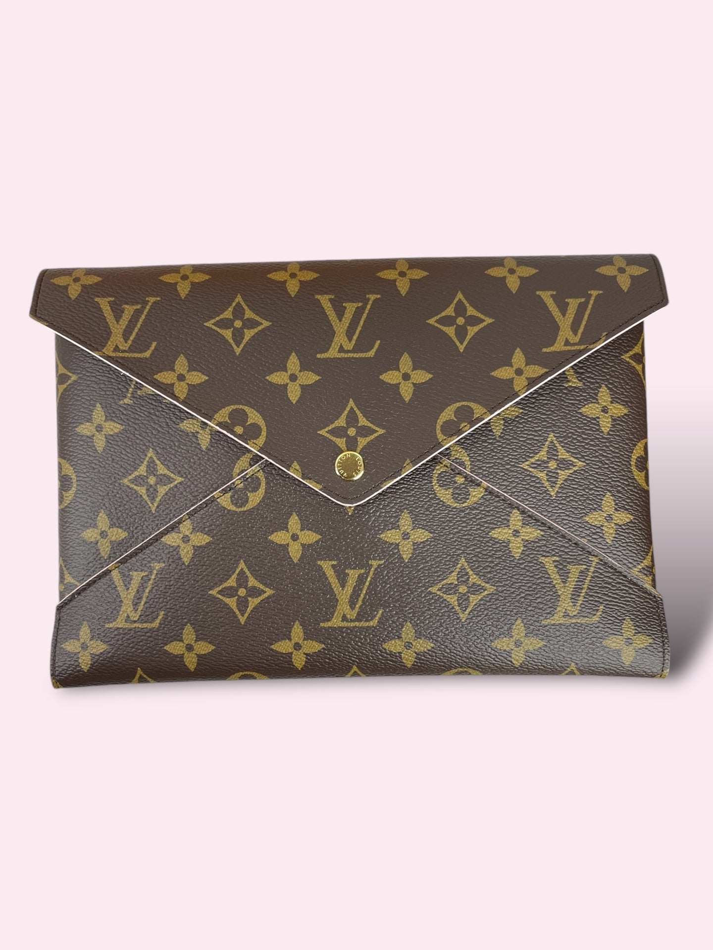 LOUIS VUITTON POCHETTE