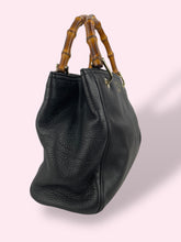 Carica l&#39;immagine nel visualizzatore di Gallery, GUCCI TOTE IN BAMBOO
