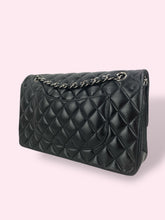 Carica l&#39;immagine nel visualizzatore di Gallery, CHANEL CLASSIC FLAP NERA
