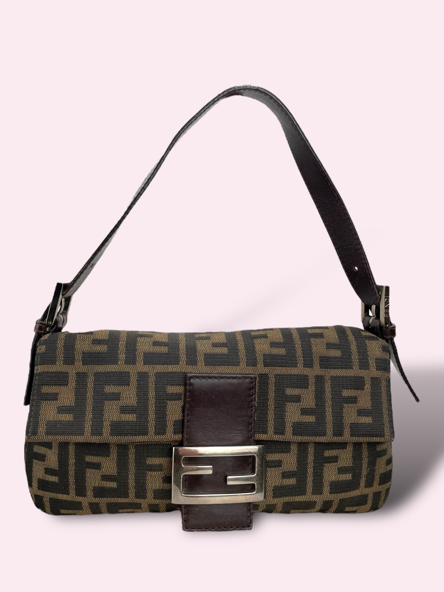 FENDI BAGUETTE