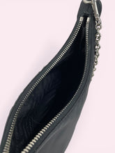 Carica l'immagine nel visualizzatore di Gallery, PRADA RE-EDITION 2005
