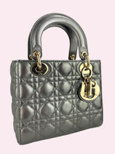 Carica l&#39;immagine nel visualizzatore di Gallery, LADY DIOR ABC
