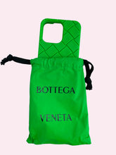 Carica l&#39;immagine nel visualizzatore di Gallery, BOTTEGA VENETA COVER
