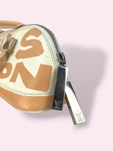 Carica l'immagine nel visualizzatore di Gallery, LOUIS VUITTON ALMA graffiti
