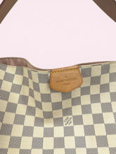 Carica l'immagine nel visualizzatore di Gallery, LOUIS VUITTON GRACEFUL

