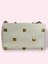 Carica l&#39;immagine nel visualizzatore di Gallery, VALENTINO ROMAN STUD
