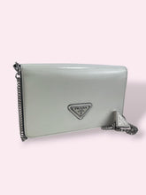 Carica l'immagine nel visualizzatore di Gallery, PRADA WOC ON CHAIN
