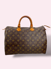 Carica l&#39;immagine nel visualizzatore di Gallery, LOUIS VUITTON SPEEDY 35
