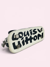 Carica l'immagine nel visualizzatore di Gallery, LOUIS VUITTON MINI ALMA GRAFFITI
