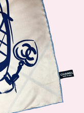 Carica l&#39;immagine nel visualizzatore di Gallery, FOULARD CHANEL
